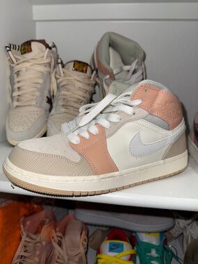 Nike Air Jordan 1 Mid in White, Beige & Blush Pink